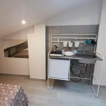 Mansarda 1 Sb Appartement Parma